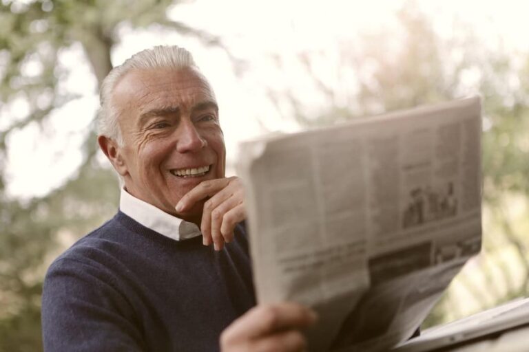 Man reads newspaper